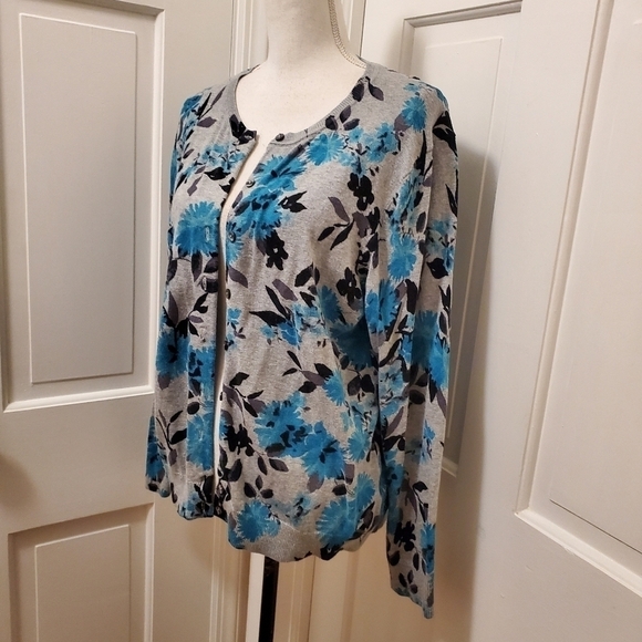 Karen Scott Floral Print Button Front Cardigan, Size Large, classic - Picture 3 of 10